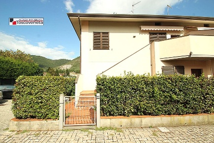 Foto Appartamento a Lucca Santa Maria del Giudice di 89 m² con 4 locali