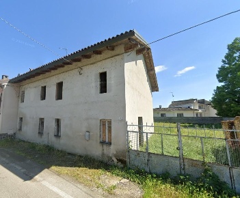Foto Appartamento a Suardi di 219 m² con 4 locali in vendita