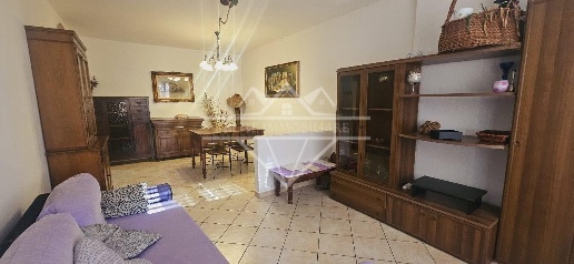 Foto Appartamento a Carrara Centro di 105 m² con 4 locali in vendita