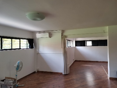 Foto Locale commerciale a Poggibonsi Centro di 78 m² con 1 locali