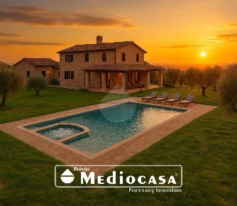 Foto Rustico in Via del Caminaccio, Assisi di 400 m² con 10 locali