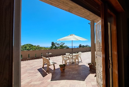 Foto Appartamento a Sant'Agata li Battiati di 150 m² con 4 locali