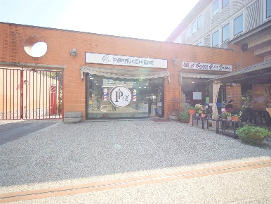 Foto Negozio in Via Cesare Battisti  42, Pavia Stazione - Ticinello