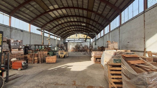 Foto Capannone industriale a Montecorvino Pugliano Pagliarone di 1000 m²