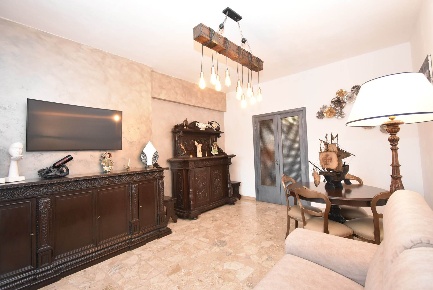 Foto Appartamento a Siena Petriccio - Acquacalda di 98 m² con 4 locali