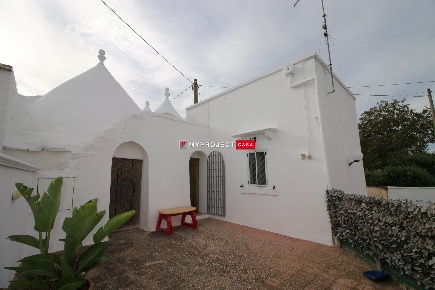 Foto Trullo in Strada Tagliente, Martina Franca di 80 m² con 4 locali