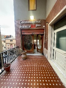 Foto Negozio in PIAZZA DELLA REPUBBLICA 3, San Cataldo Centro di 70 m²