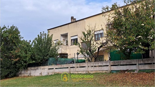 Foto Appartamento in Via don giuseppe raccagni 55, Rieti di 86 m²