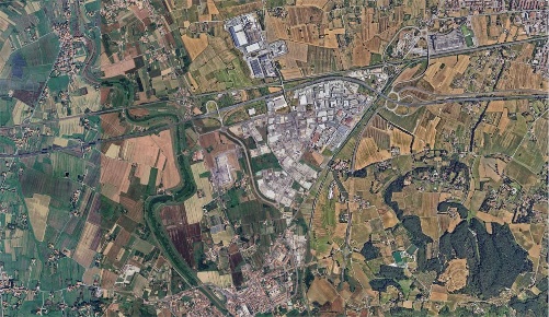 Foto Appartamento in Via Valdelsa, Empoli Terrafino di 144 m² con 8 locali