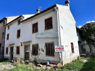 Foto Appartamento a Vittorio Veneto di 180 m² con 4 locali in vendita