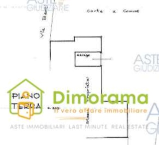 Foto Box in Via Luigi Banti 26, Fucecchio Centro di 15 m² con 1 locali