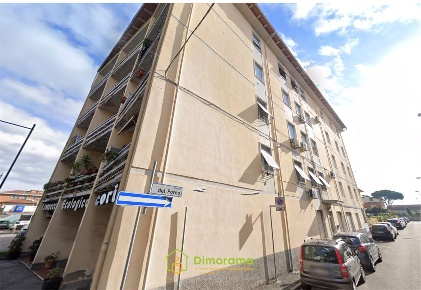 Foto Appartamento Santa Croce sull'Arno Centro di 142 m² con 8 locali