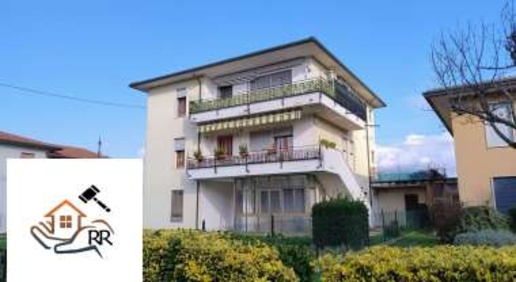 Foto Appartamento in Frazione villaganzerla in via rigoletto  77, di 107 m²