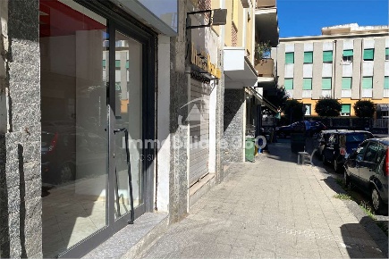 Foto Magazzino in Via Giustino Fortunato, Cosenza Centro di 38 m²
