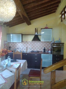 Foto Appartamento in Podere San Luigi Nera 37 37, Volterra di 120 m²