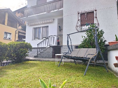 Foto Appartamento in Via al Monterosso 1, Verbania di 130 m² con 3 locali