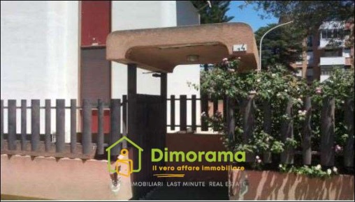 Foto Ufficio in Via Favonio 44, Cagliari Quartiere del Sole di 141 m²
