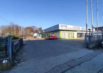 Foto Negozio in Via Padulli, Forlì Cava di 545 m² con 1 locali in vendita
