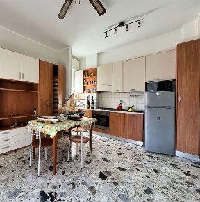 Foto Appartamento in Via Puccini, Spotorno di 60 m² con 2 locali in vendita