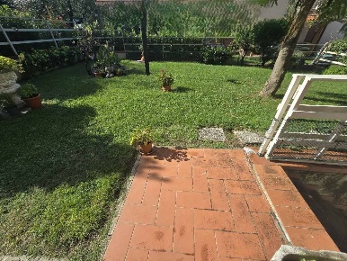 Foto Villa a schiera a San Giovanni Valdarno di 240 m² con 7 locali