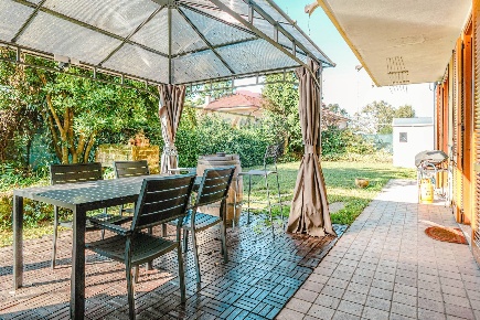 Foto Appartamento in VIA G. MAZZINI, Vizzola Ticino Castelnovate di 98 m²