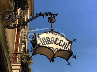 Foto Attività commerciale a Cagliari Villanova di 40 m² con 1 locali