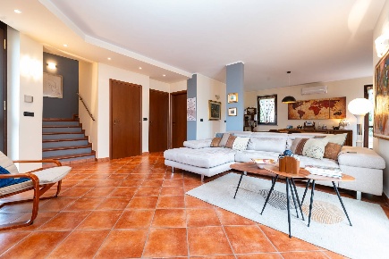 Foto Villa singola in Via Conti Carron, Buttigliera Alta Centro di 300 m²