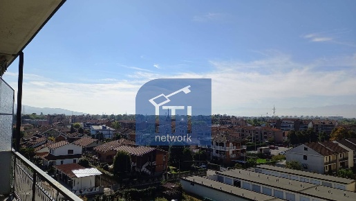 Foto Appartamento in Via Provana, Settimo Torinese di 94 m² con 3 locali