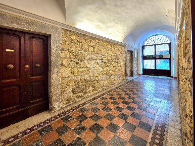 Foto Appartamento in Via Giordano Bruno, Tarquinia Centro Storico di 71 m²