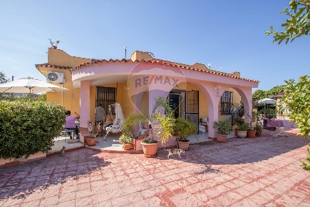 Foto Villa unifamiliare in Via Isola delle Molucche, Siracusa Arenella