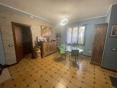 Foto Villa a schiera a Serramazzoni di 160 m² con 5 locali in vendita