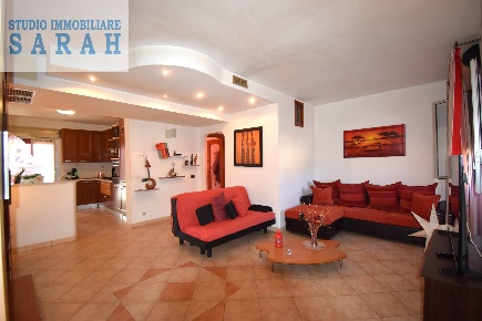 Foto Appartamento in Via 8 Marzo, Viareggio Bicchio - Varignano di 90 m²