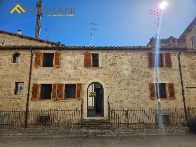 Foto Appartamento a Ascoli Piceno di 85 m² con 3 locali in vendita