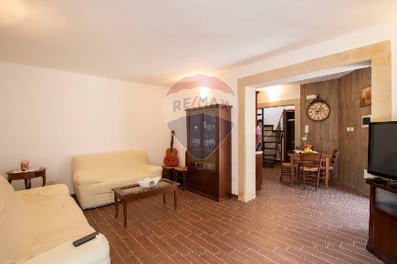 Foto Casa indipendente in via venezia, Ferla di 92 m² con 4 locali