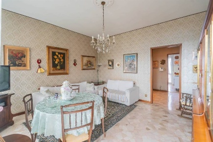 Foto Appartamento in Via Ariosto 231, Sesto San Giovanni di 95 m²