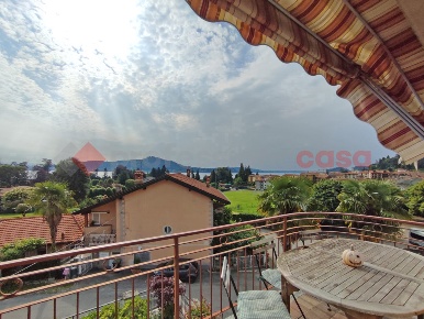 Foto Appartamento in roma, Meina Centro di 90 m² con 3 locali in vendita