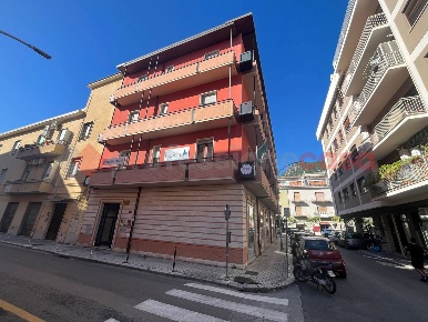 Foto Ufficio in Via Tasso 13, Cassino Centro di 106 m² con 3 locali