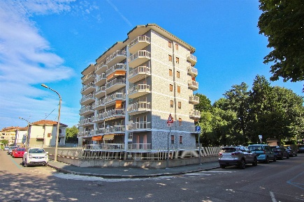 Foto Appartamento in Via Enrico Fermi 12, Novate Milanese di 85 m²