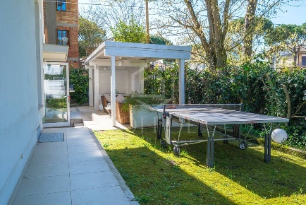 Foto Villa unifamiliare a Cervia Mare con 7 locali in affitto