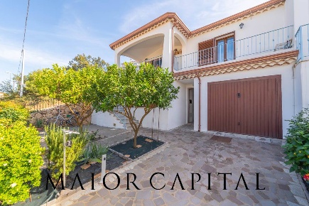 Foto Villa a schiera in Via Enrico de Nicola, Budoni Centro di 188 m²