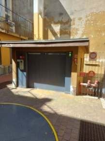 Foto Box in Via Lodovico Mancini, Milano Piave - Tricolore di 13 m²