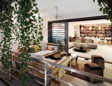 Foto Appartamento a Verona Borgo Roma di 147 m² con 4 locali in vendita