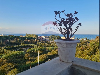 Foto Villa singola in Agnone bagni, Augusta di 120 m² con 4 locali