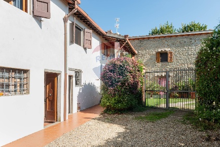 Foto Case semi ndipendenti in Località Olmo, Reggello di 190 m² in vendita