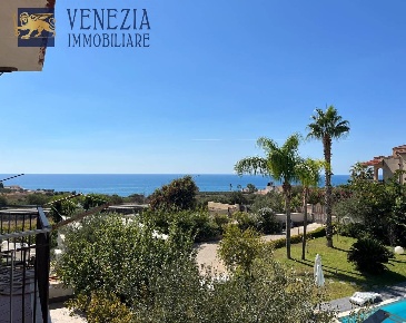 Foto Appartamento in via Enrico Ghezzi, Sciacca Centro di 134 m² in vendita
