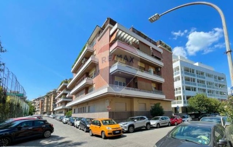 Foto Ufficio in via Alfredo Casella, Roma Africano - Villa Chigi di 137 m²