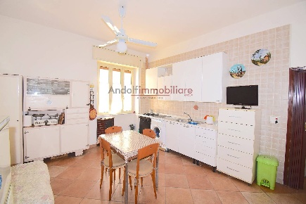 Foto Appartamento in Via Indipendenza, Gaeta di 45 m² con 2 locali