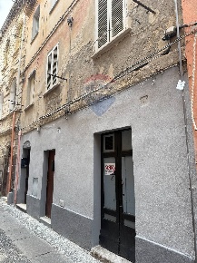 Foto Appartamento in via sant'apollinare, Sassari Centro Storico di 50 m²