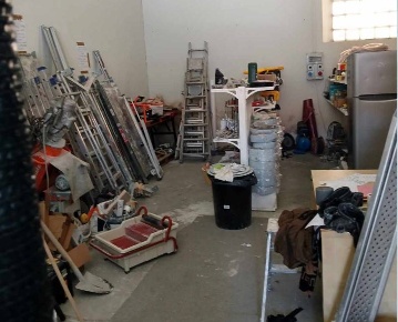 Foto Laboratorio in Via Magellano, Vicopisano Centro di 117 m² con 2 locali