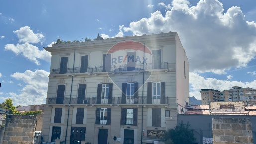Foto Appartamento in piazza ponte Ammiraglio, Palermo Settecannoli